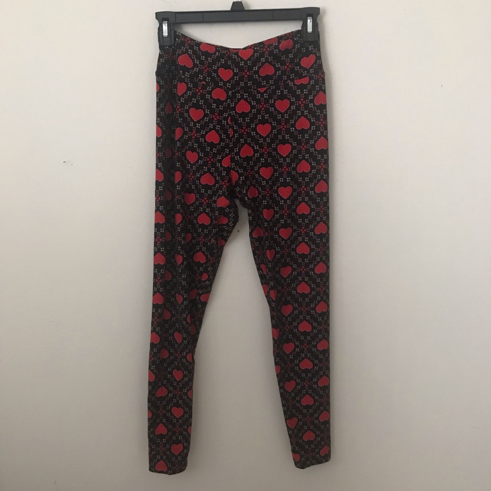 🌸Final Price🌸Lularoe OS Heart Print Leggings